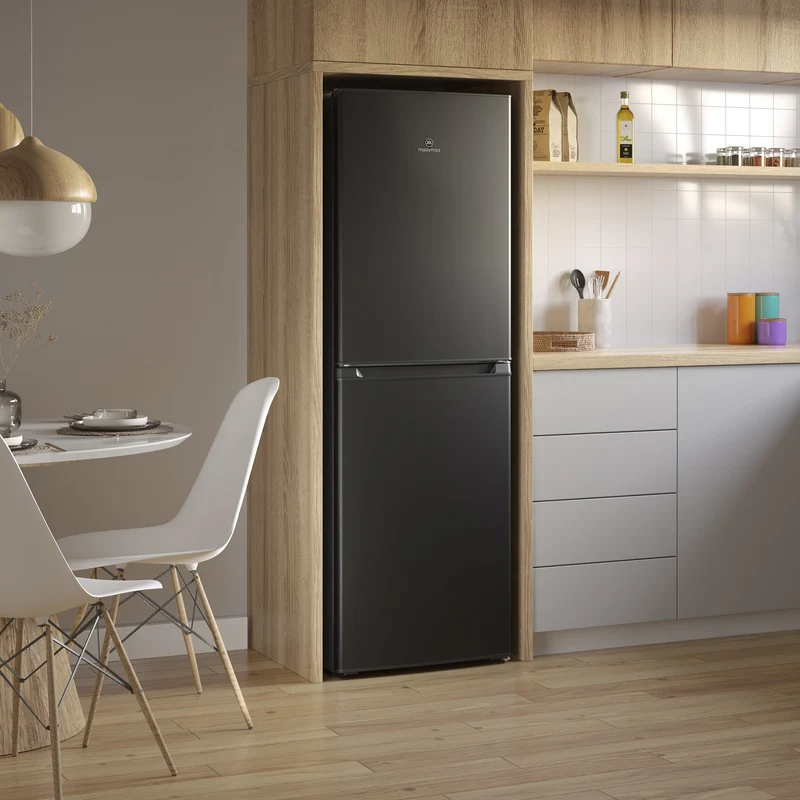 Refrigerador 248L Frío Directo Bottom Freezer MED250B Mademsa