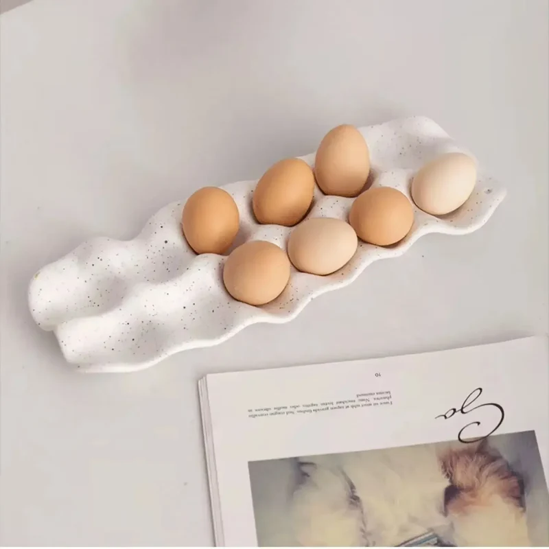 Huevera de Cerámica Minimalista para 12 Huevos Santú Home & Deco