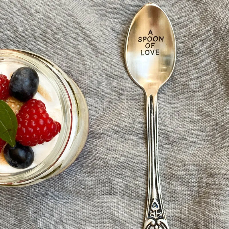 Cucharita Estampada Love