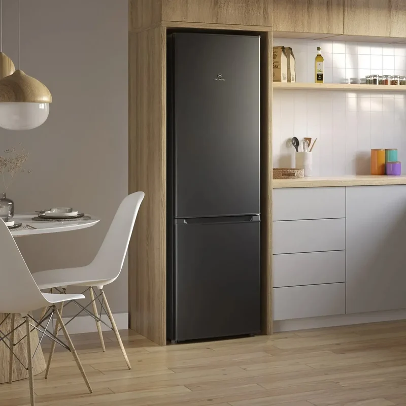 Refrigerador 262L Frío Directo Bottom Freezer MED270B Mademsa