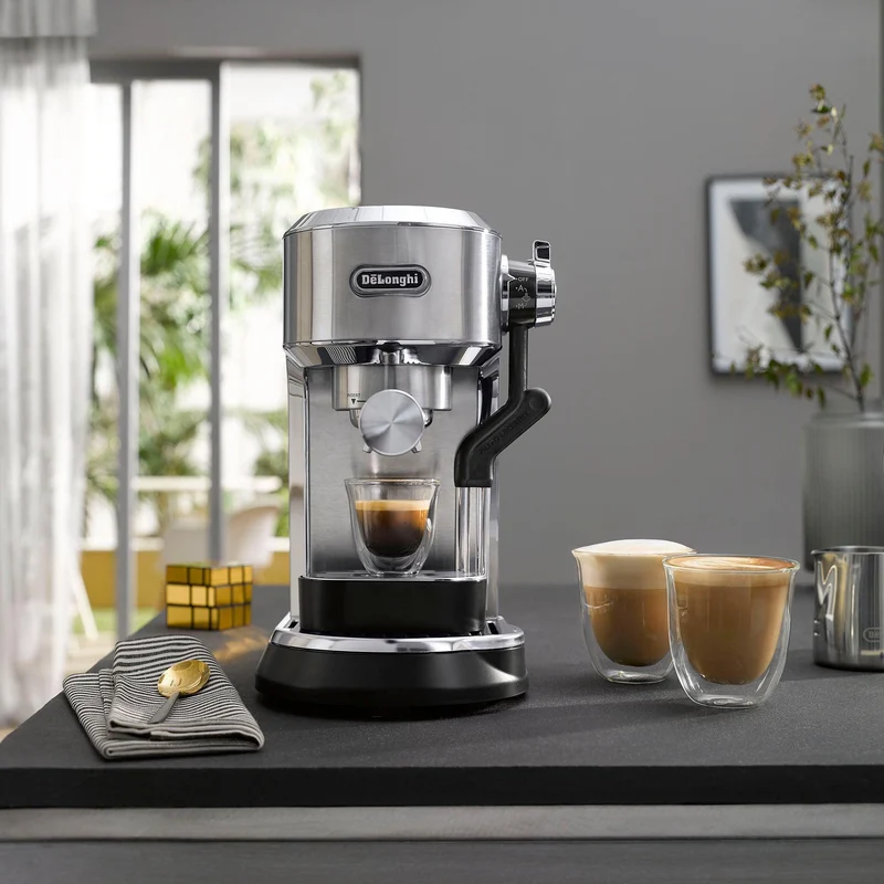 Cafetera Dedica Maestro Plus Delonghi