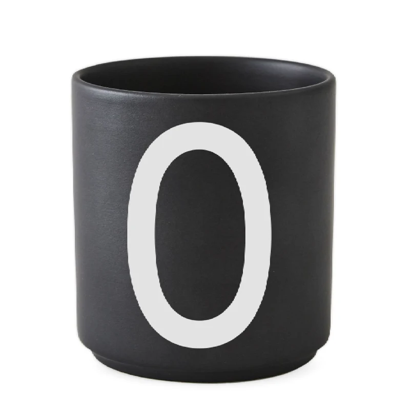 Taza Negro De Porcelana - O Design Letters
