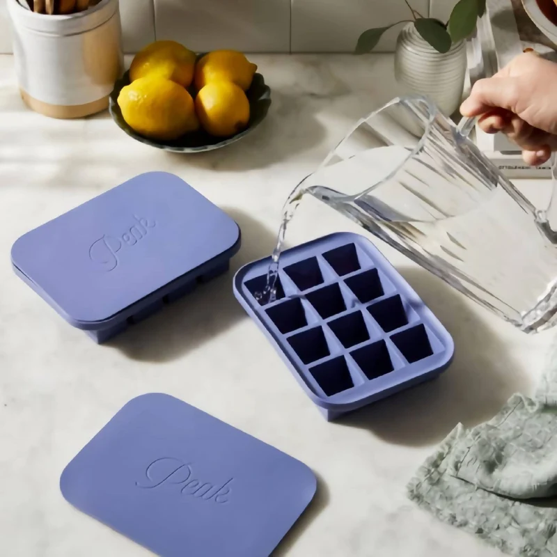 Cubetera 12 Hielos con Tapa Every Day Ice