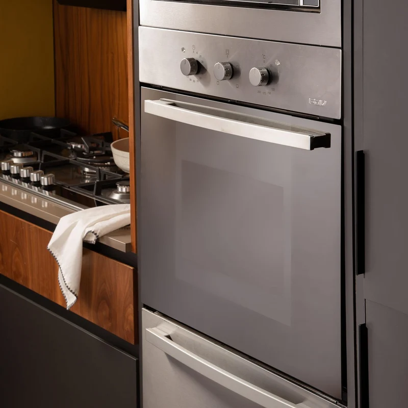 Horno Empotrado Elegance III con Grill 60 Lts