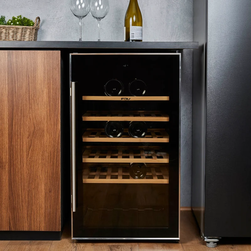 Enfriador de Vinos Black 56 Botellas